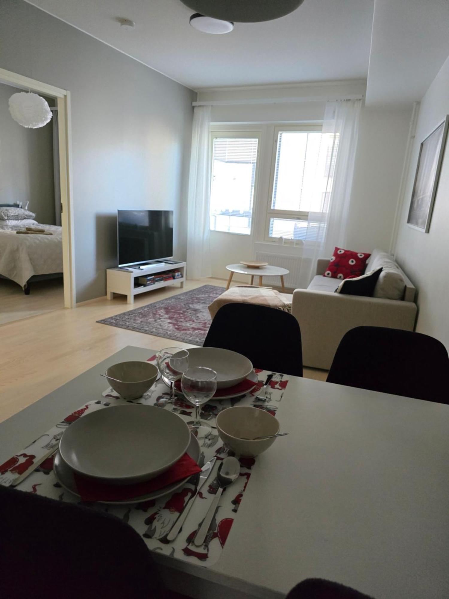 Uusi Kotoisa Kaksio Yksityissaunalla Rovaniemi Exterior foto
